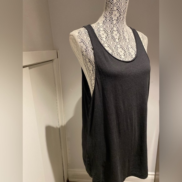 H&M long line tank top - Picture 2 of 2